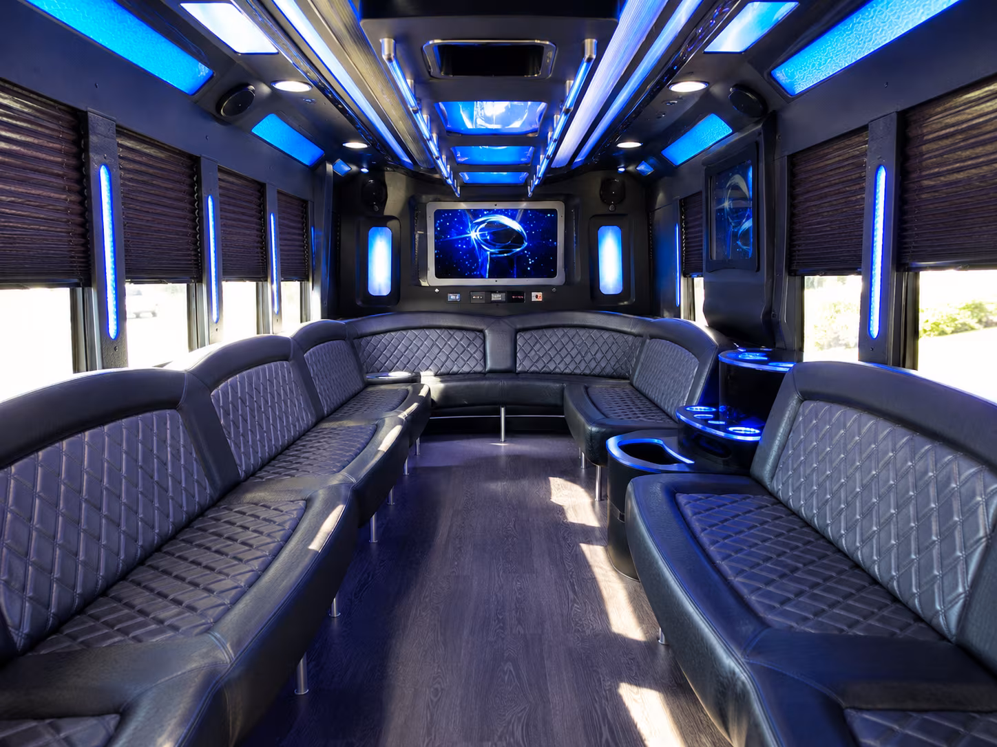 blog rent a bus to comerica center hero