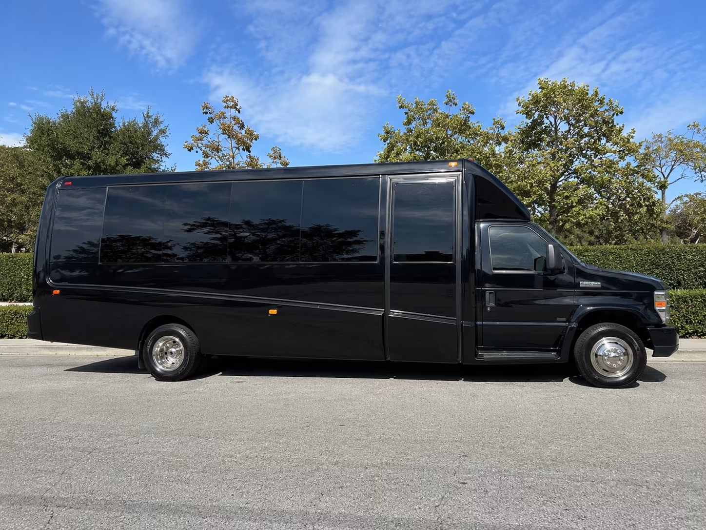 book group transportation for your next convention or trade show 3