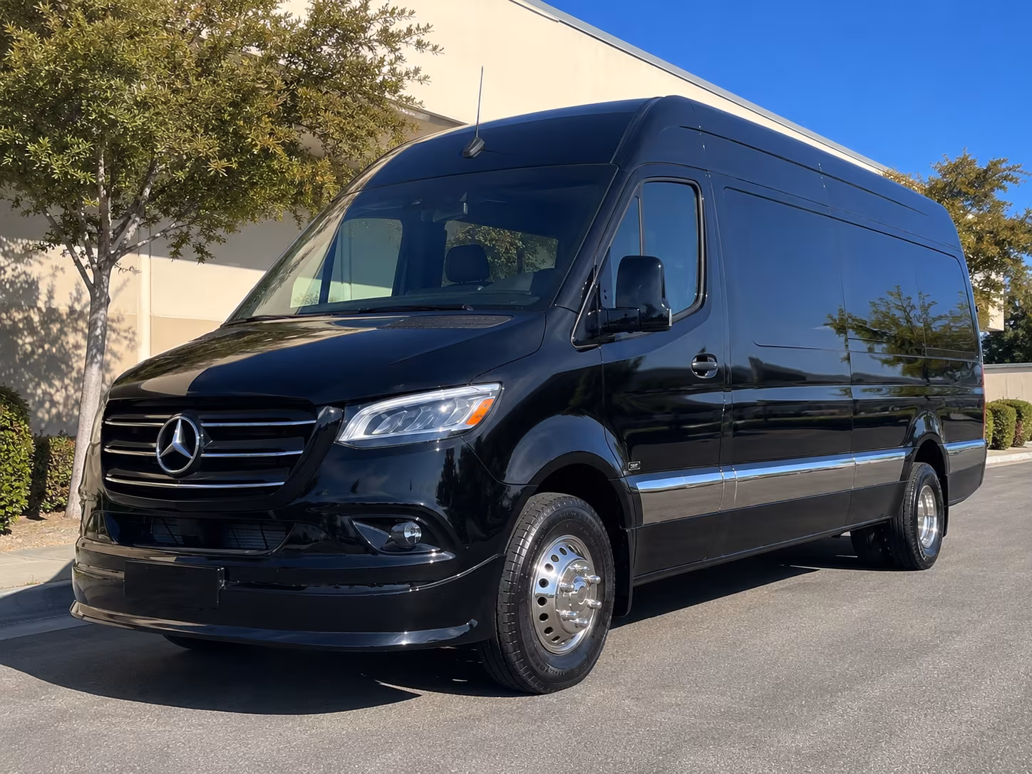 book group transportation for your next convention or trade show 4