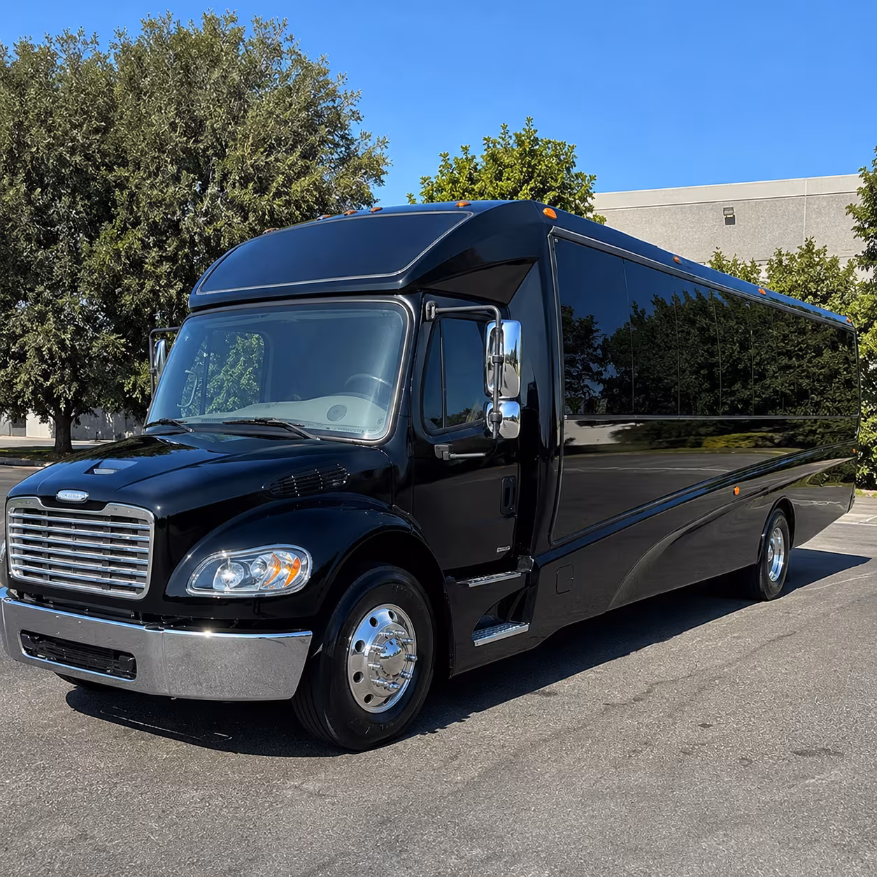 mckinney 28 passenger minibus