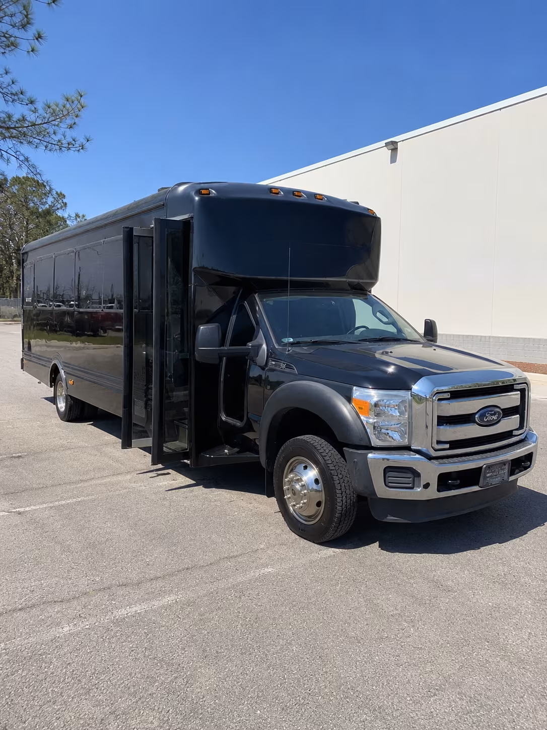 mckinney quinceanera sweet 16 party bus rental